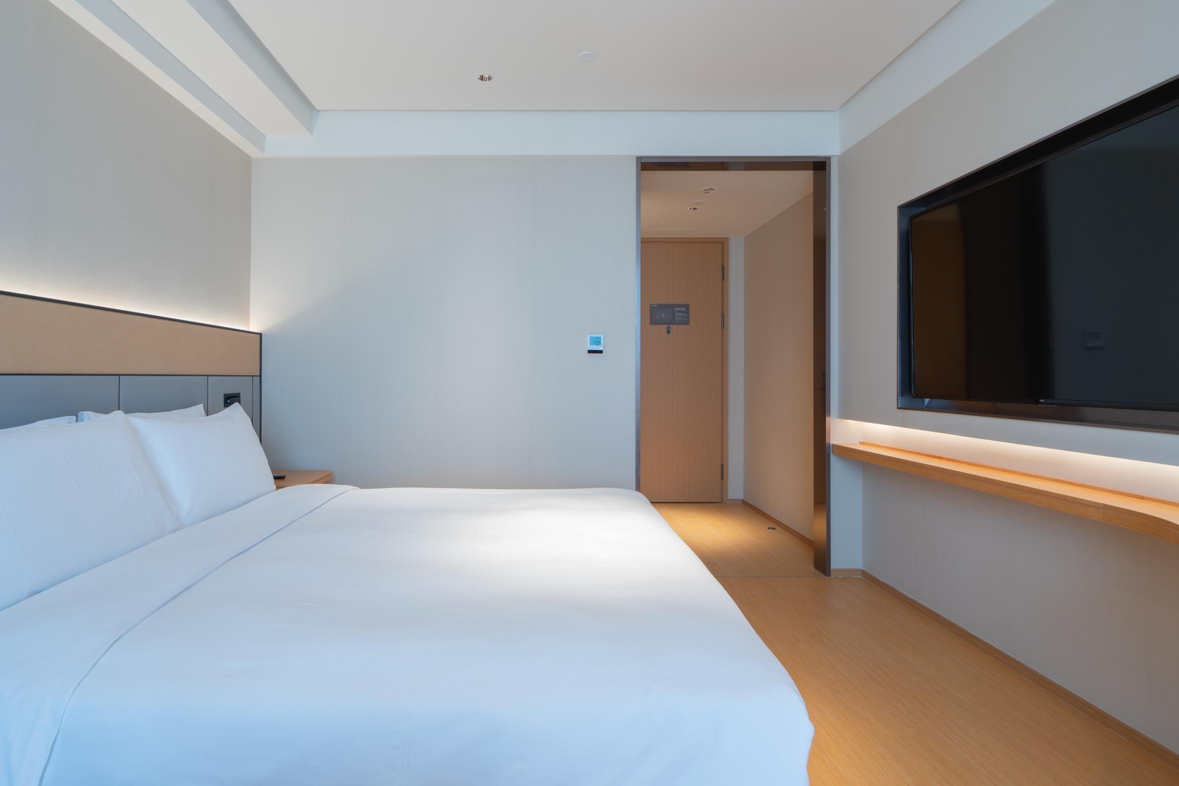 ji hotel guangzhou tianhe sports center