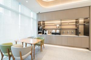 ji hotel guangzhou tianhe sports center