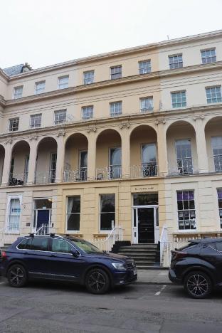 rooms on the prom