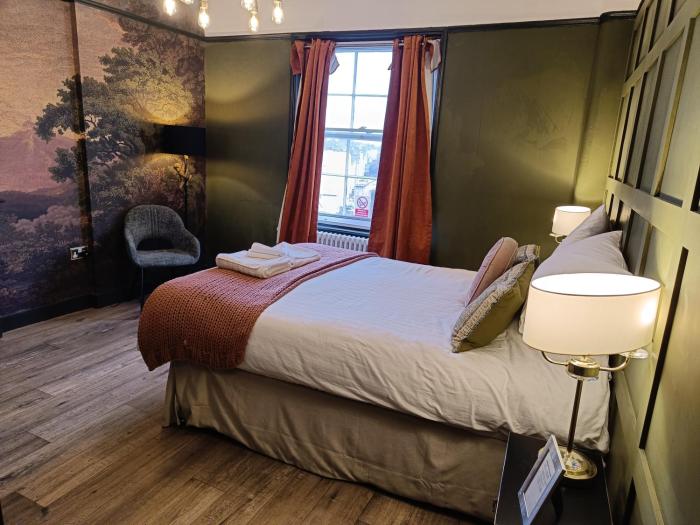 rooms on the prom