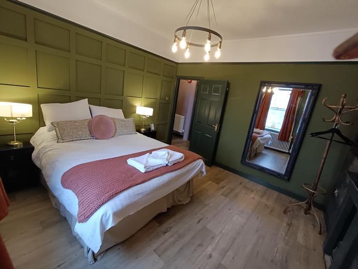 rooms on the prom