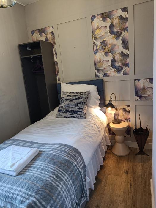 rooms on the prom