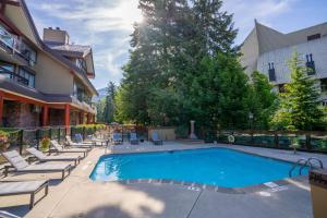 whistler village inn and suites