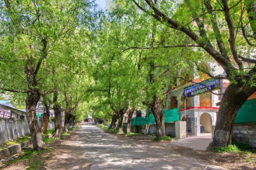 thrill nature resorts