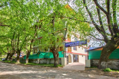 thrill nature resorts