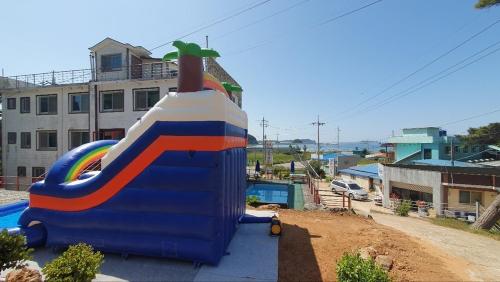 taean noeuljinbada pension