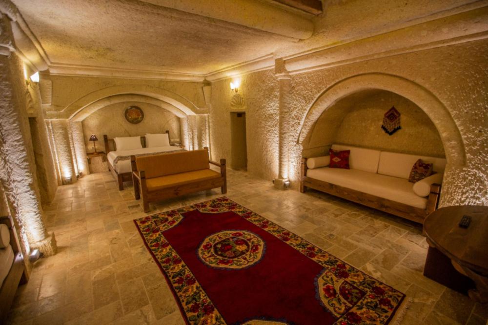 zara cave hotel 10 adults only