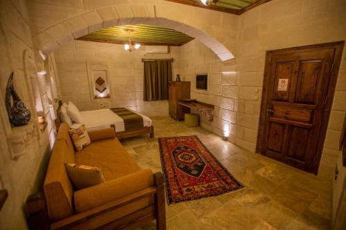 zara cave hotel 10 adults only