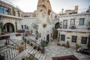 zara cave hotel 10 adults only