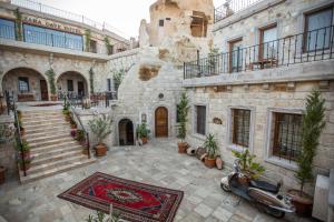 zara cave hotel 10 adults only