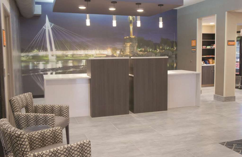 la quinta inn and suites by wyndham wichita airport