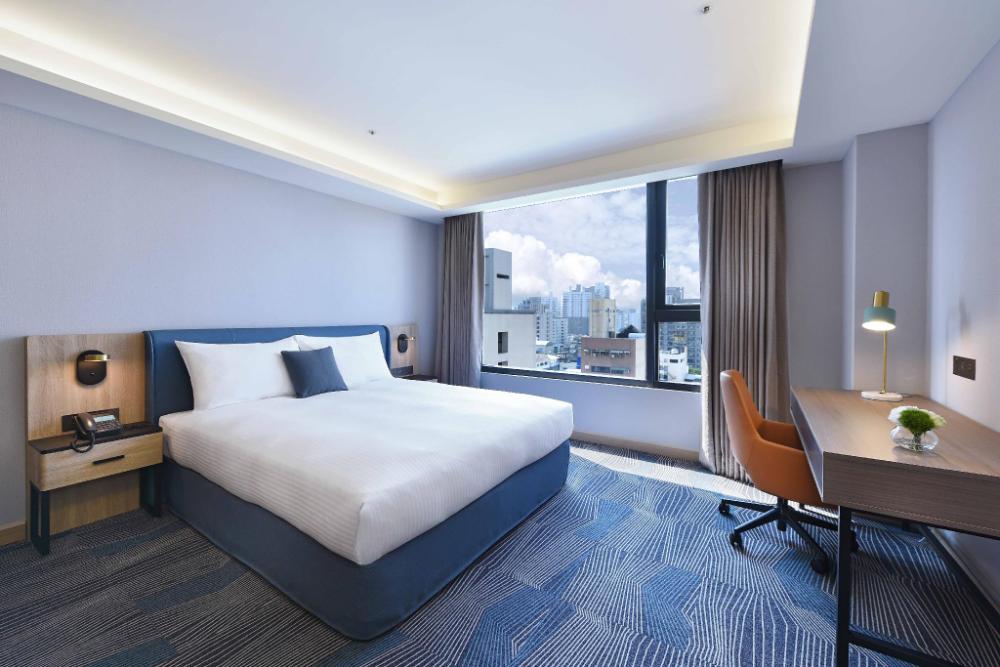 fullon poshtel kaohsiung