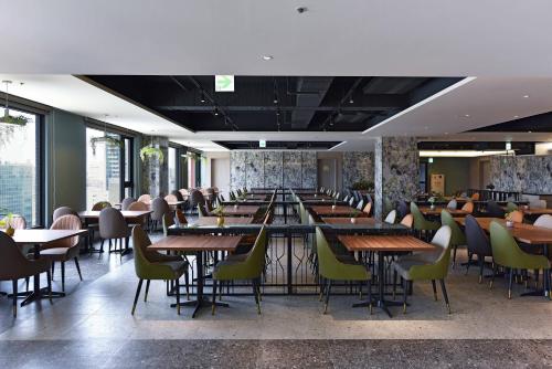 fullon poshtel kaohsiung