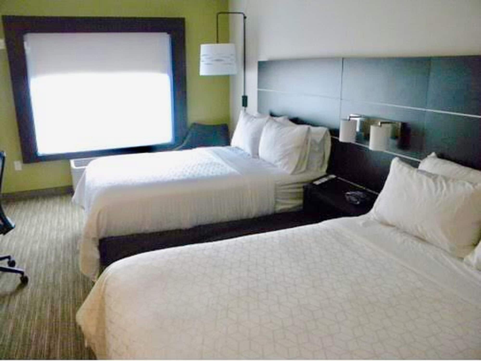 holiday inn express and suites hood river by ihg