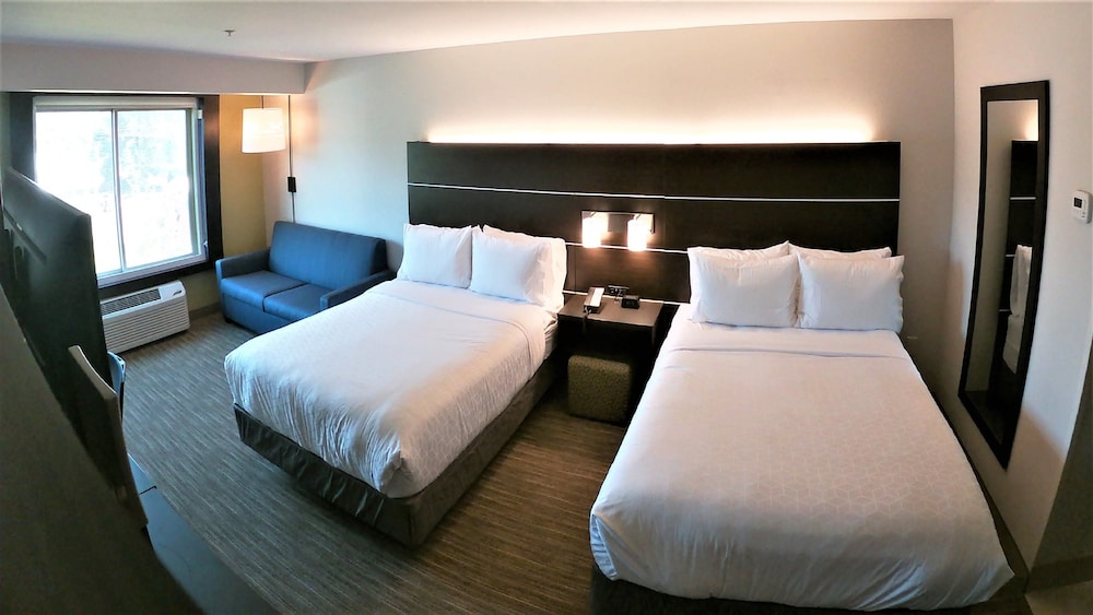 holiday inn express and suites hood river by ihg