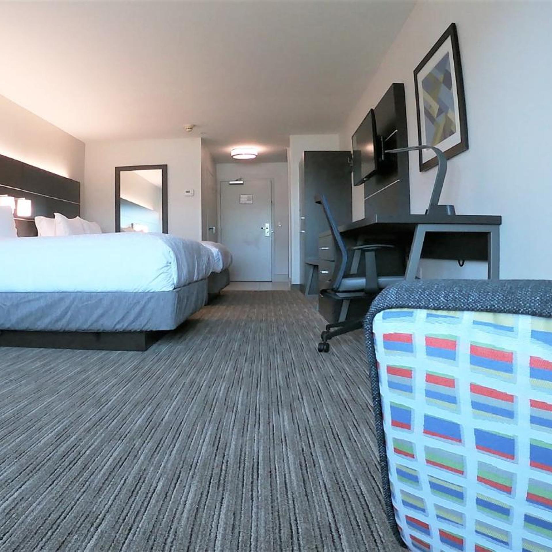 holiday inn express and suites hood river by ihg
