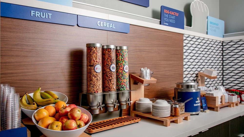 holiday inn express and suites hood river by ihg