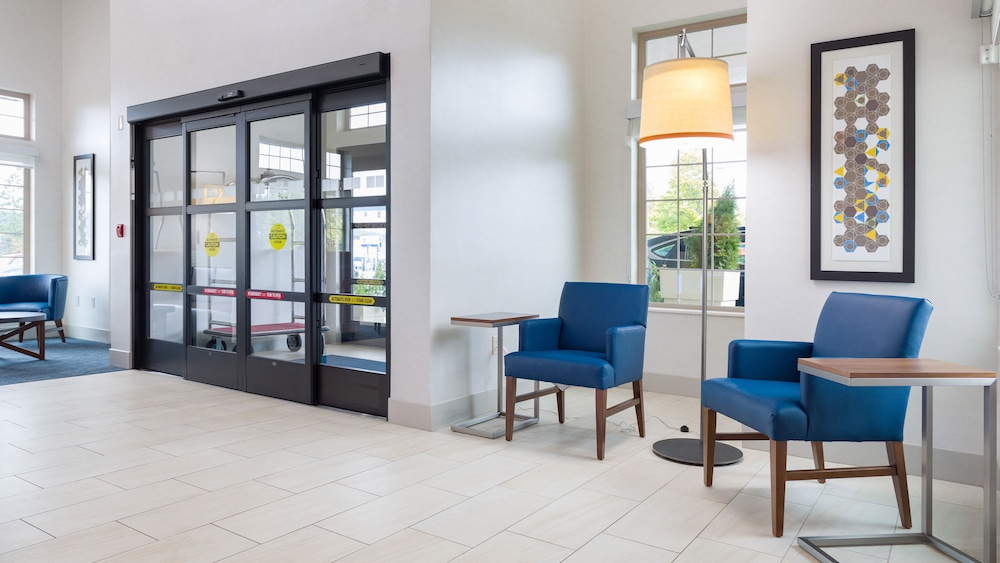 holiday inn express and suites hood river by ihg