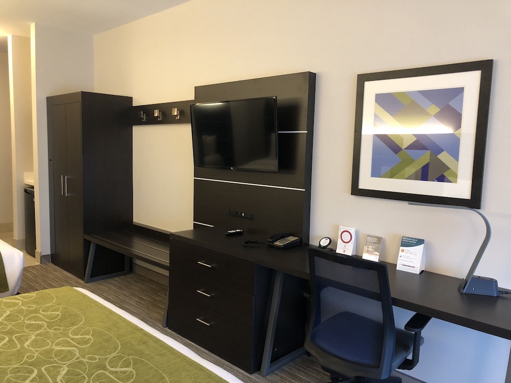 holiday inn express and suites hood river by ihg