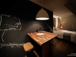 attic0475
