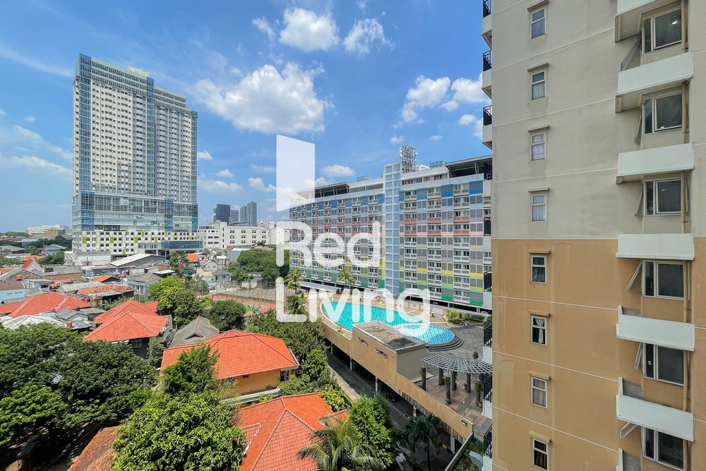 redliving apartemen margonda residence 2 pridama room