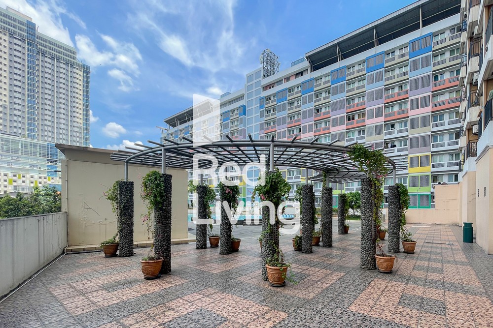 redliving apartemen margonda residence 2 pridama room