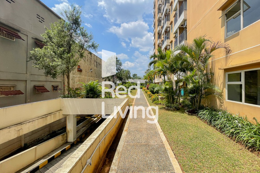 redliving apartemen margonda residence 2 pridama room