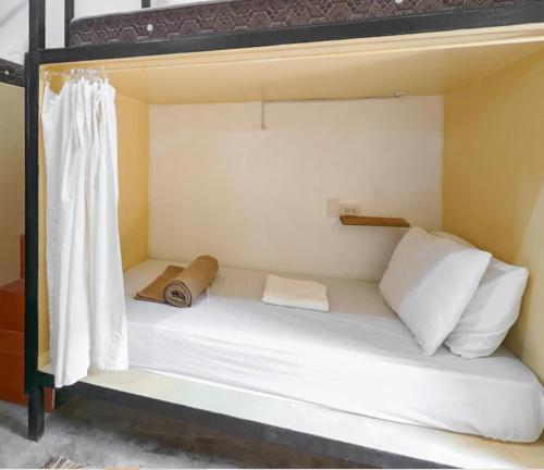 lexias hostel and workspace siargao