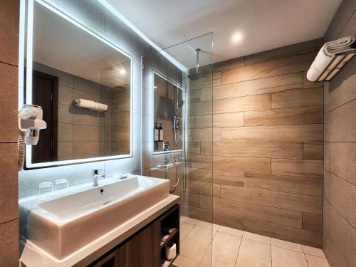 glenz business hotel shah alam managed by the ascott limited