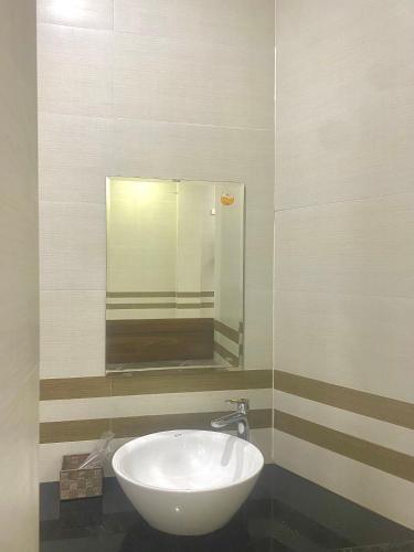 shine hotel hu