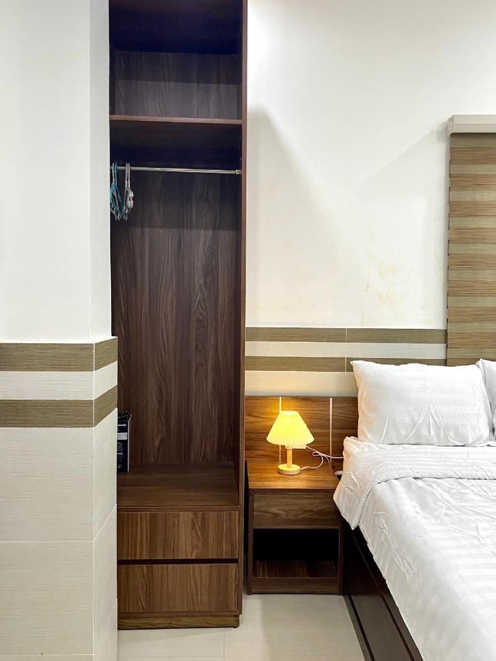 shine hotel hu