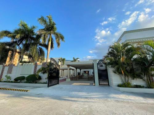 el palacio hotel and resort