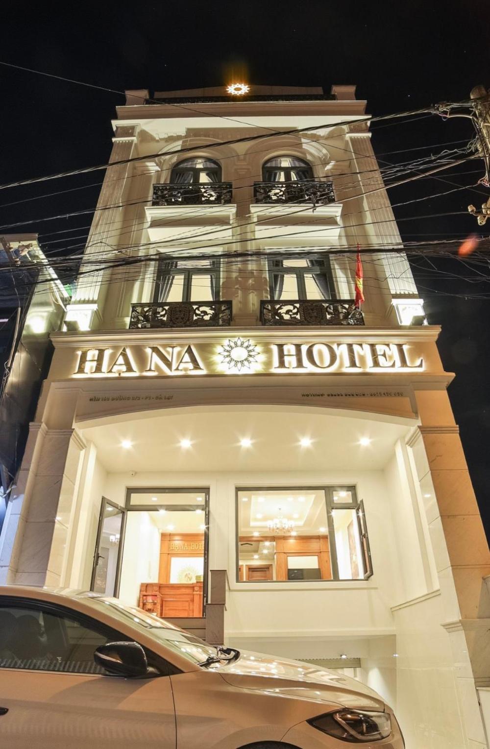 h na hotel a l t