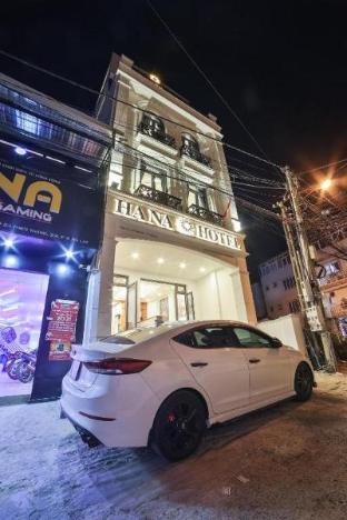 h na hotel a l t