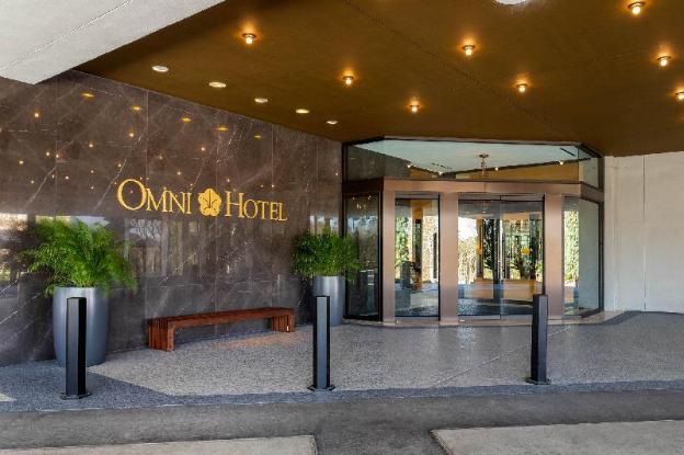 omni houston hotel