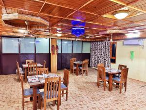 Roseline Inn,India>>Srinagar,2 star