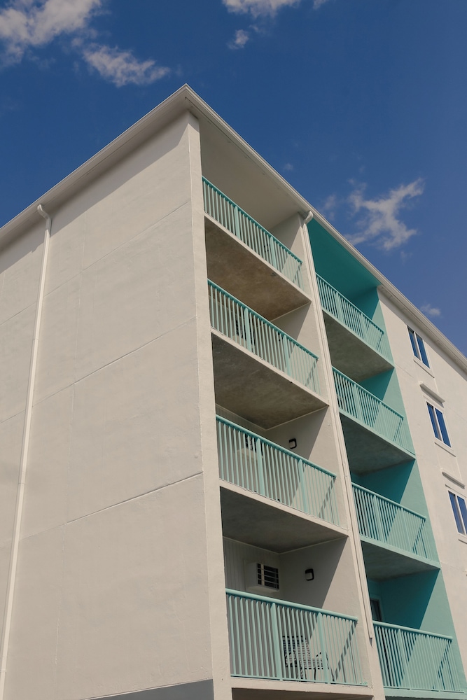 southern breeze ocean front hotel