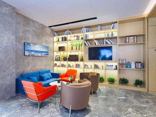 kyriad marvelous hotel weihai xingfumen weigao plaza