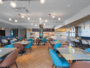 kyriad marvelous hotel baoying jinyuan square high speed railway station