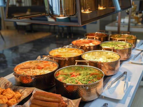 kyriad marvelous hotel baoying jinyuan square high speed railway station