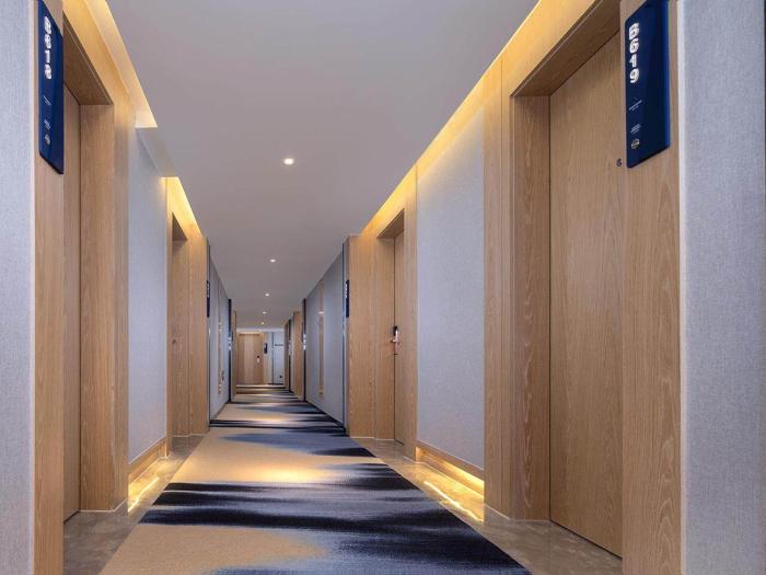 kyriad marvelous hotel zhongshan university of science and technology