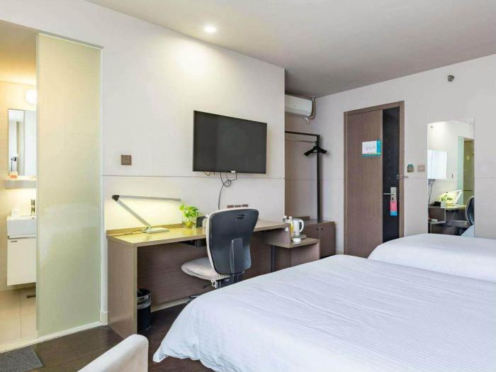 kyriad marvelous hotel wuxi zhongshan road chongan temple south street