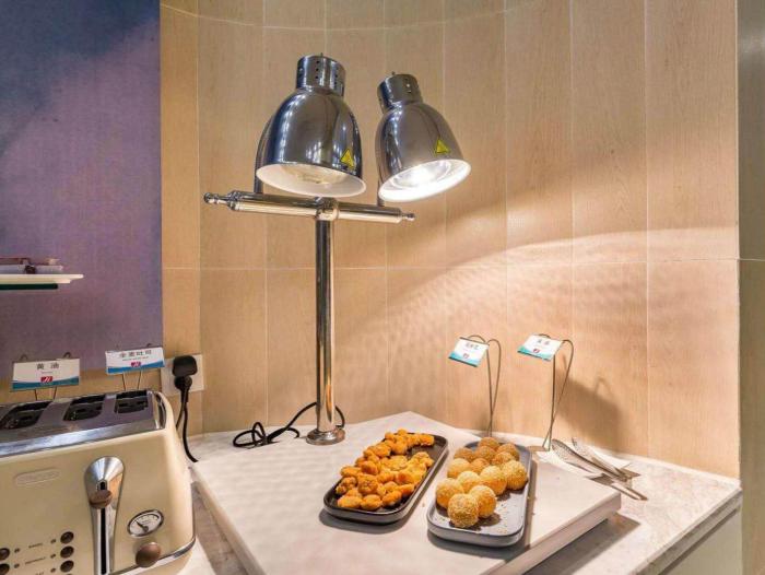kyriad marvelous hotel wuxi zhongshan road chongan temple south street