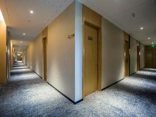 magnotel business zhenjiang south railway station greenland square