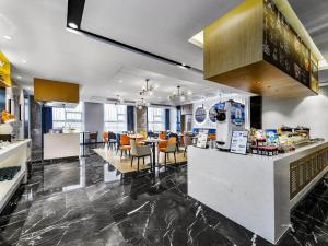 kyriad marvelous hotel nanchang xianghu jinsha avenue