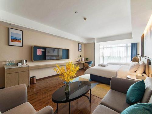 kyriad marvelous hotel kunming high tech district wuyue plaza