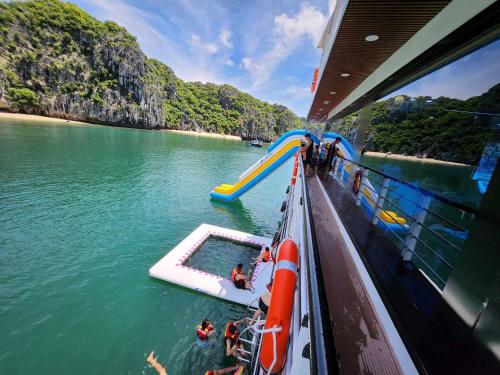 cat ba wonder hotel