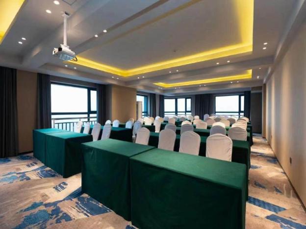 iu hotel harbin songbei new district normal university