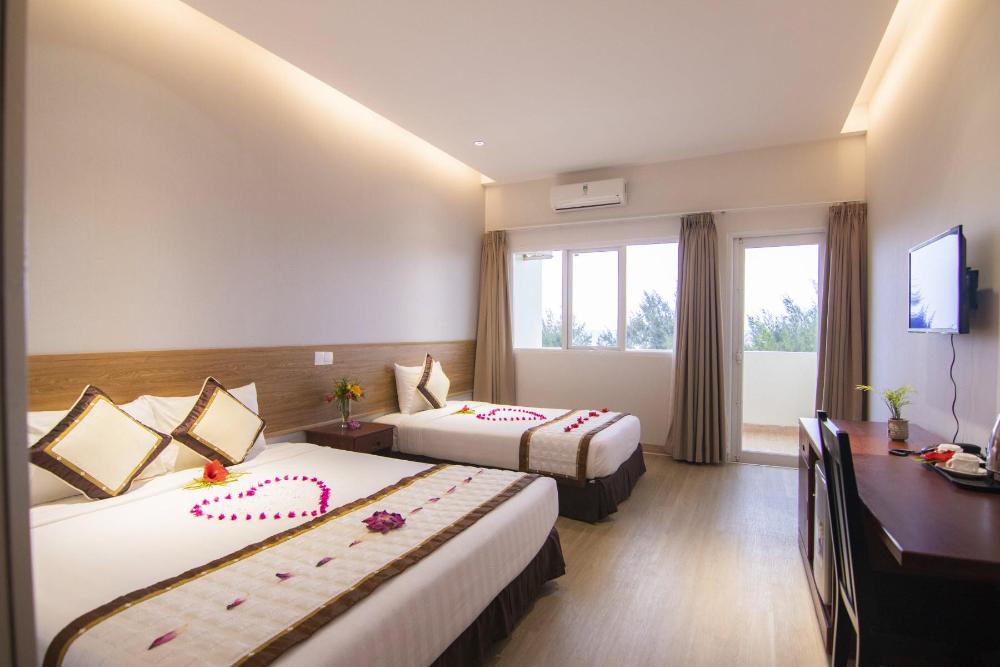 maxivic beach resort