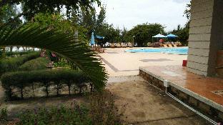 maxivic beach resort